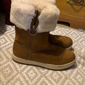 UGG KOOLABURRA BOOTS